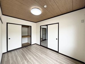 タウニーＫ 0102号-2