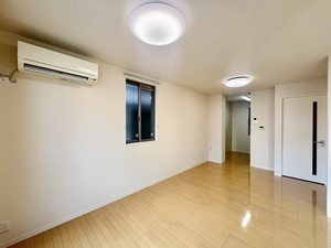 プレミアス向山 0101号-4