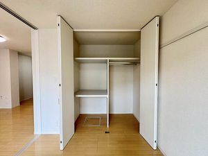 プレミアス向山 0101号-10