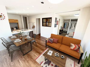 ＳＩＣ　ＧＲＥＥＮ　ＳＣＥＮＴ安東 0101号-2