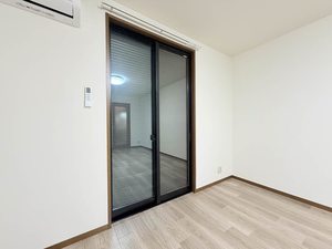 シャトレーオカダ B102号-15