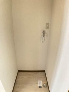 シャトレーオカダ B202号-15