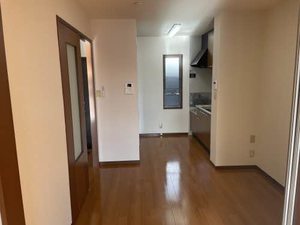 コンフォールシャンブル B102号-2