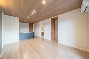 ロンドヴェルチュ川名 0301号-4