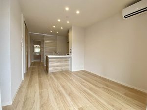 プレミアス安東 0101号-11