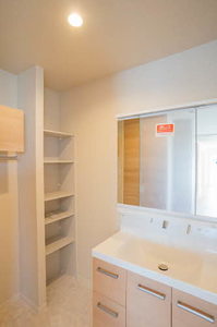 プレミアス安東 0303号-9