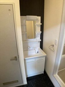 ウィステリア郷中 B201号-8