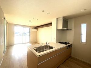 グラン　ソレイユⅡ 0203号-3