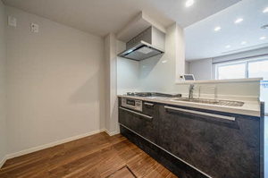 リオリエント三里 0102号-5