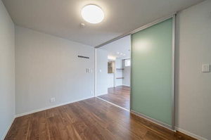 リオリエント三里 0102号-7