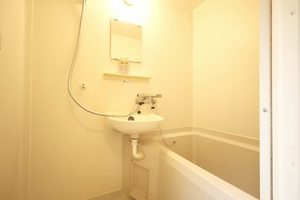 セントレージ伊倉 0102号-7