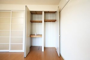 セントレージ伊倉 0102号-9