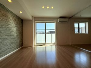 Ｔ‘Ｓ　スクエアⅡ 0202号-9