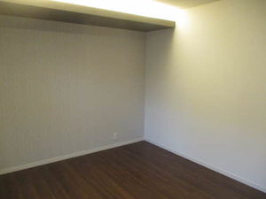 ＡＲＴ　ＲＯＯＭ 0101号-2