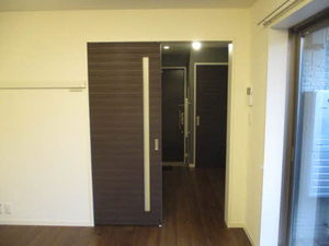 ＡＲＴ　ＲＯＯＭ 0101号-4