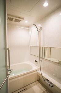 レフィシア堀川小泉 0202号-4