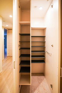 レフィシア堀川小泉 0202号-7