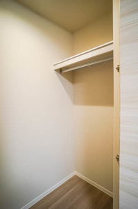 レフィシア堀川小泉 0202号-10