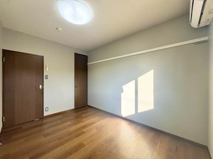 お問合せ番号:4300577-7
