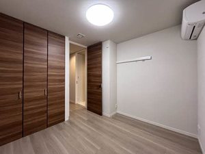 Crown Residence Ⅰ-14