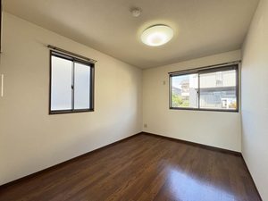 モンシェリ3番館 C101号-3