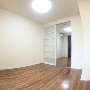 ロイヤルグリーンハイツ 0105号-5