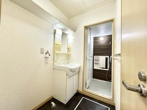 ファミール上町 A102号-13