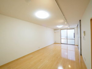 ヴェルドミール 0102号-2