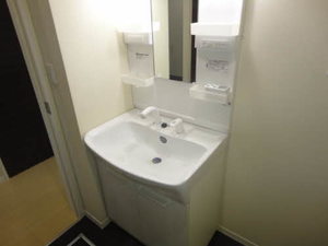 マストタウン上田原 C101号-9