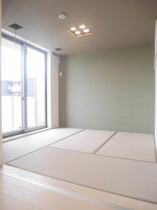 MastTown Lucia A304号-3