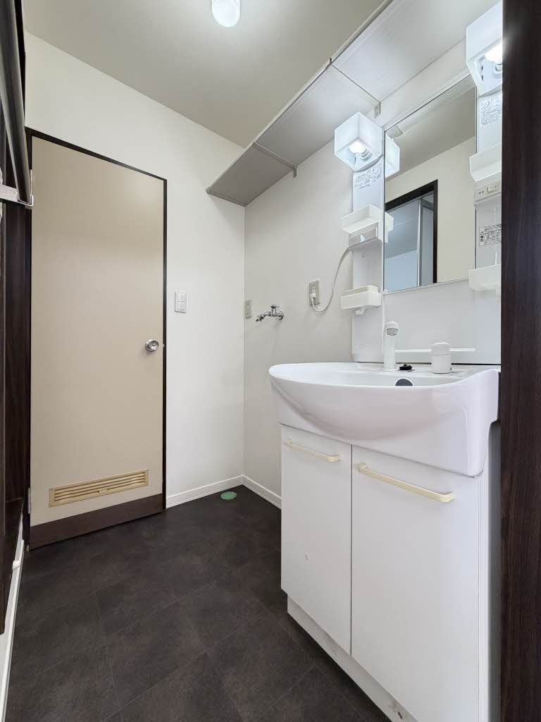 コンシェンス 0201号-4