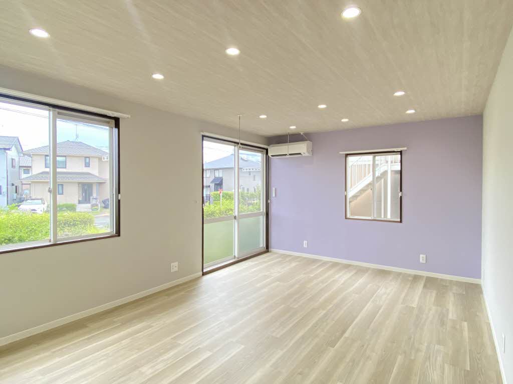 Ｔ．ＴＯＷＮパルティール C101号-2