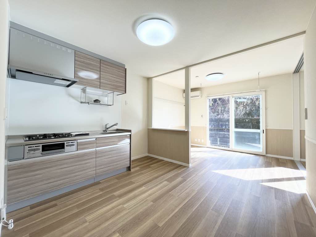 ルミエール黒田 A102号-3