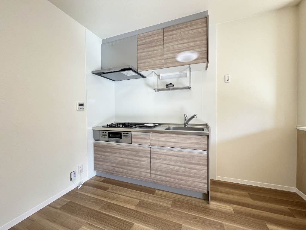 ルミエール黒田 A102号-4