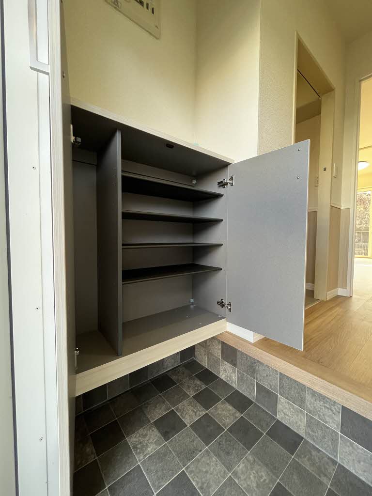 ルミエール黒田 A102号-14