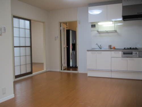 グランデージ日永西 B105号-5