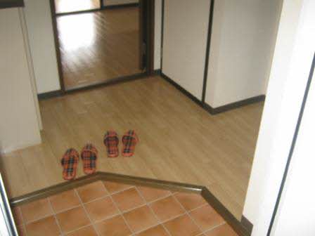 シティ　クレスト C201号-3