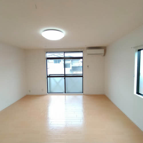 ヴェルディ有楽 A201号-3