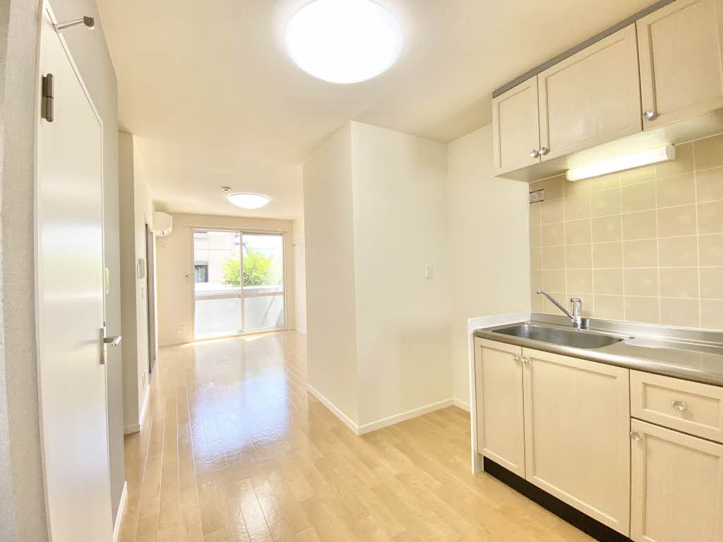 ファミール幸 D103号-6