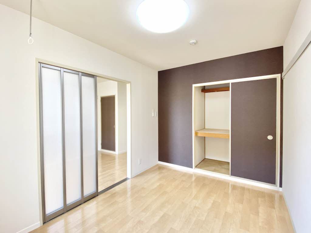 ファミール幸 D103号-9