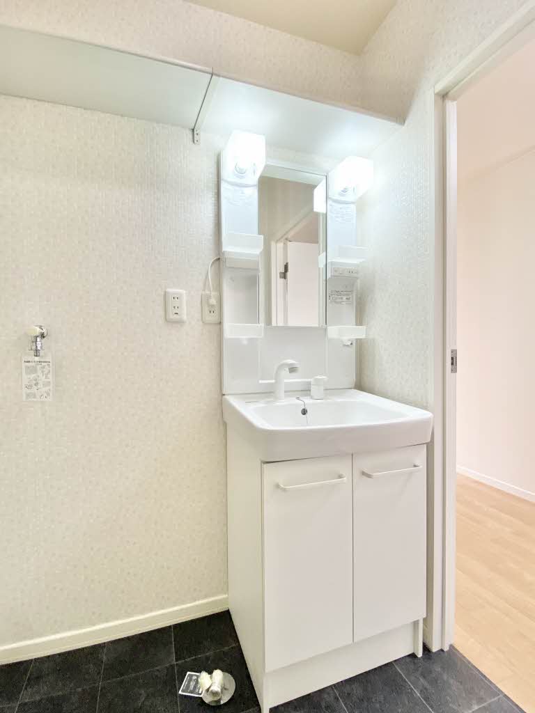 ファミール幸 D103号-12