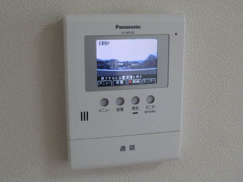 ファミール幸 E201号-10