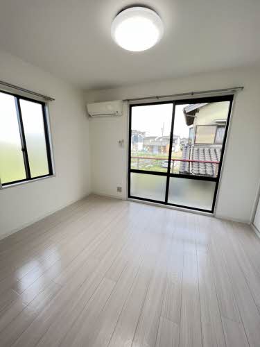 エスト山一 B202号-2