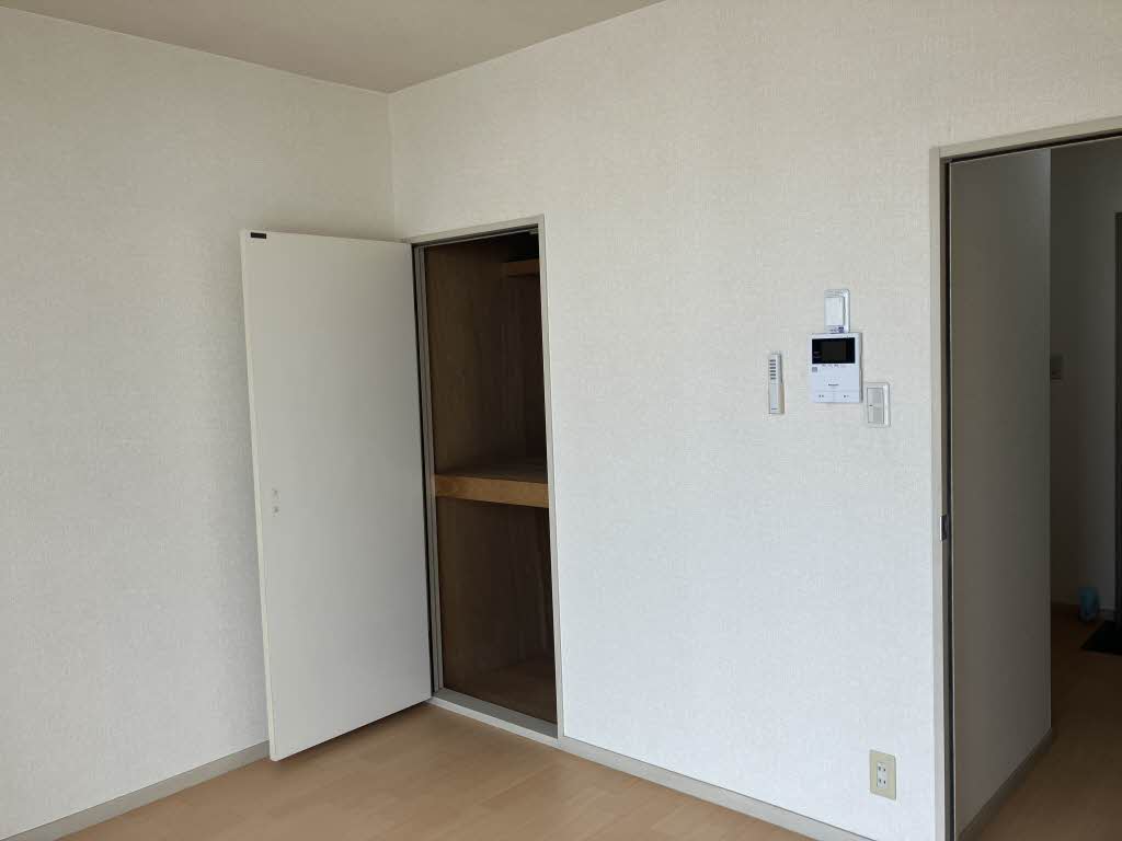 フレグランス花塚 0203号-2