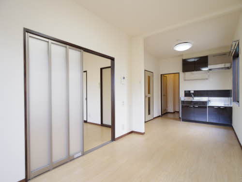 メゾンドール兼平 B101号-6