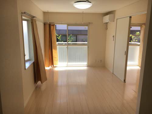 サンエステート E101号-2