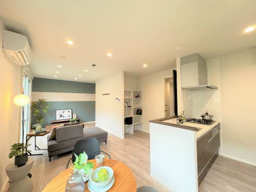 パークハイムトマリ C102号-2