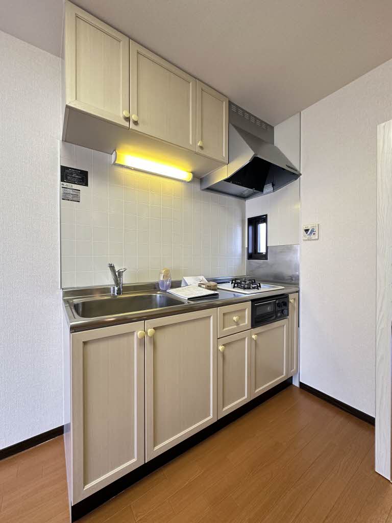 ビラージュ西条 0202号-3