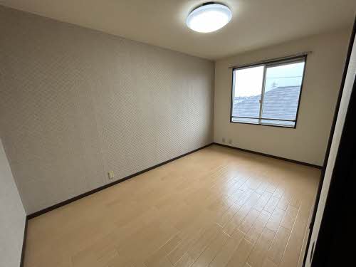 ハイライズホーム B202号-3