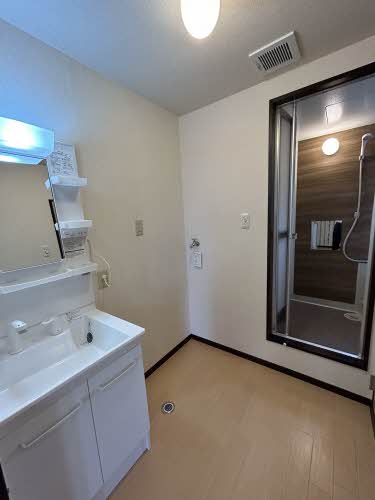 ハイライズホーム B202号-5